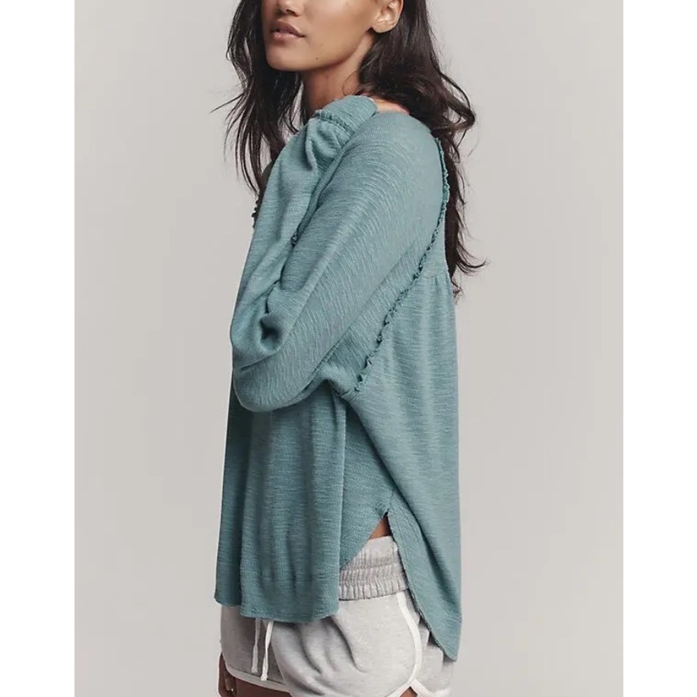 PILCRO Ruffled Raglan Thermal Top - Picture 3 of 4